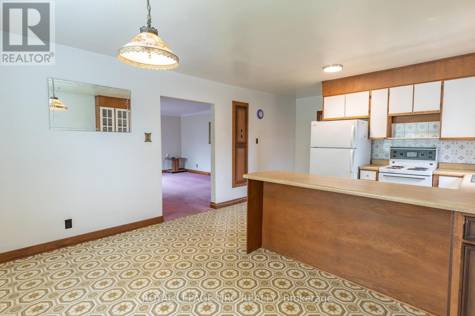 215 KNOLL STREET - 14