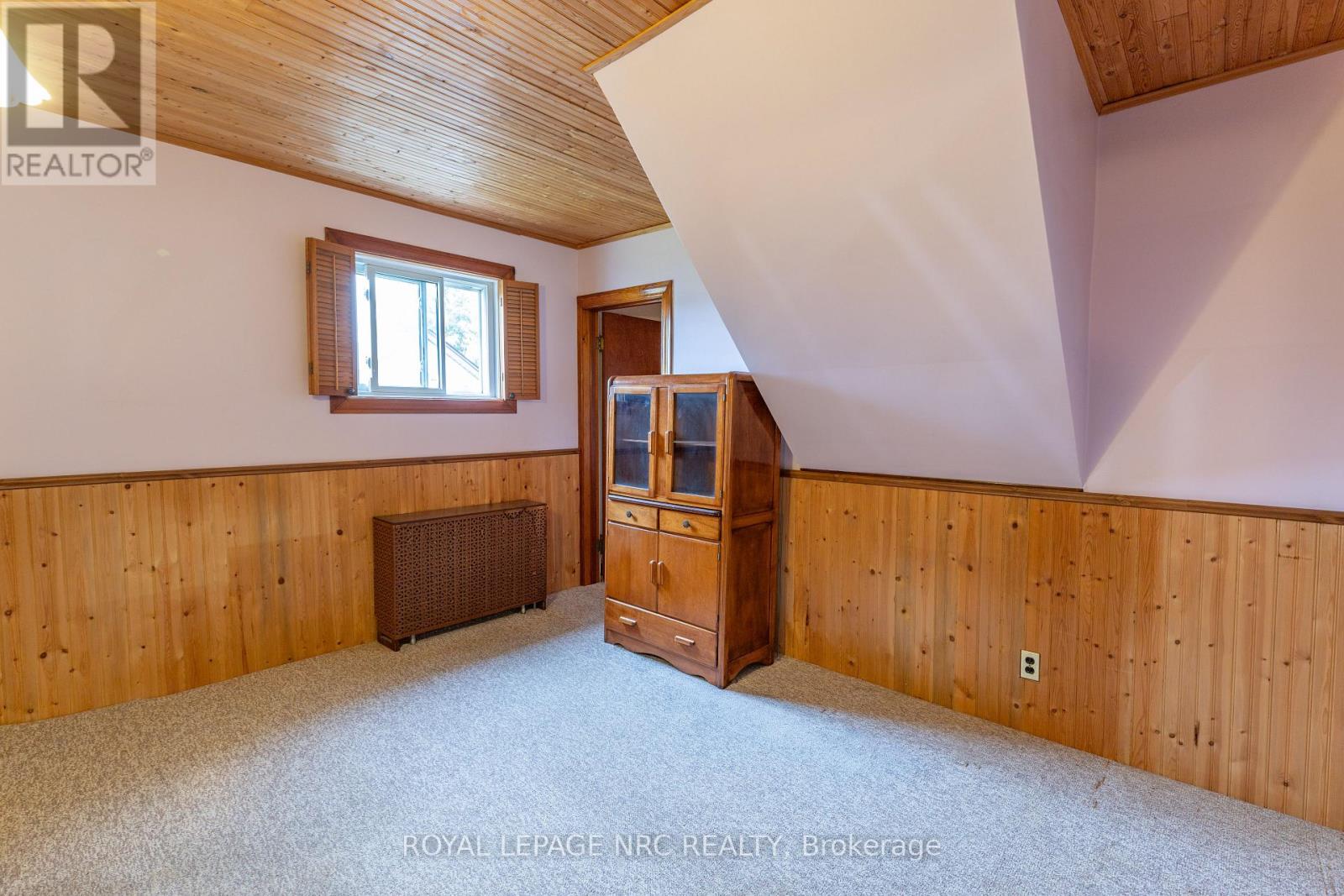 215 KNOLL STREET - Image 20