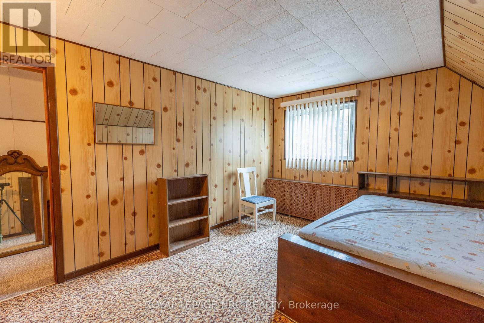 215 KNOLL STREET - 33