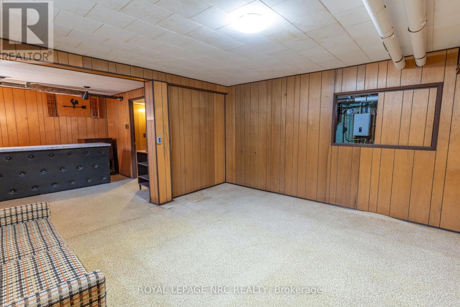 215 KNOLL STREET - Image 47