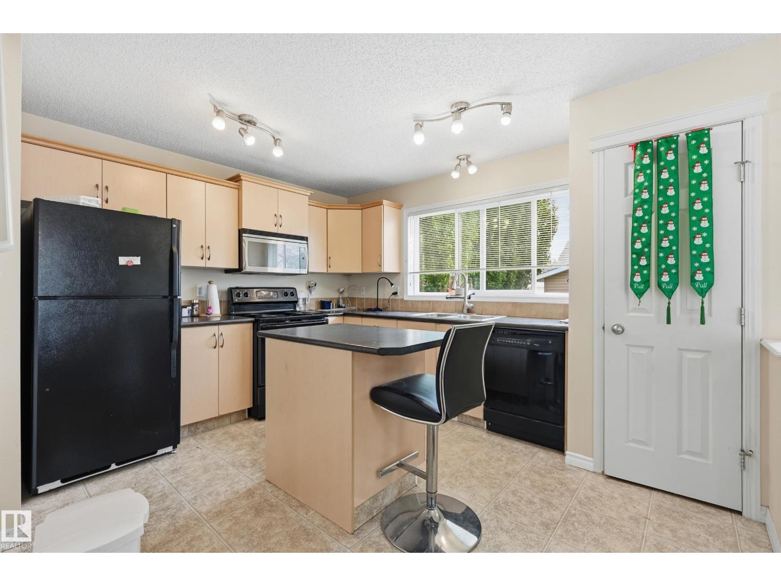 1516 76 ST SW - Image 6