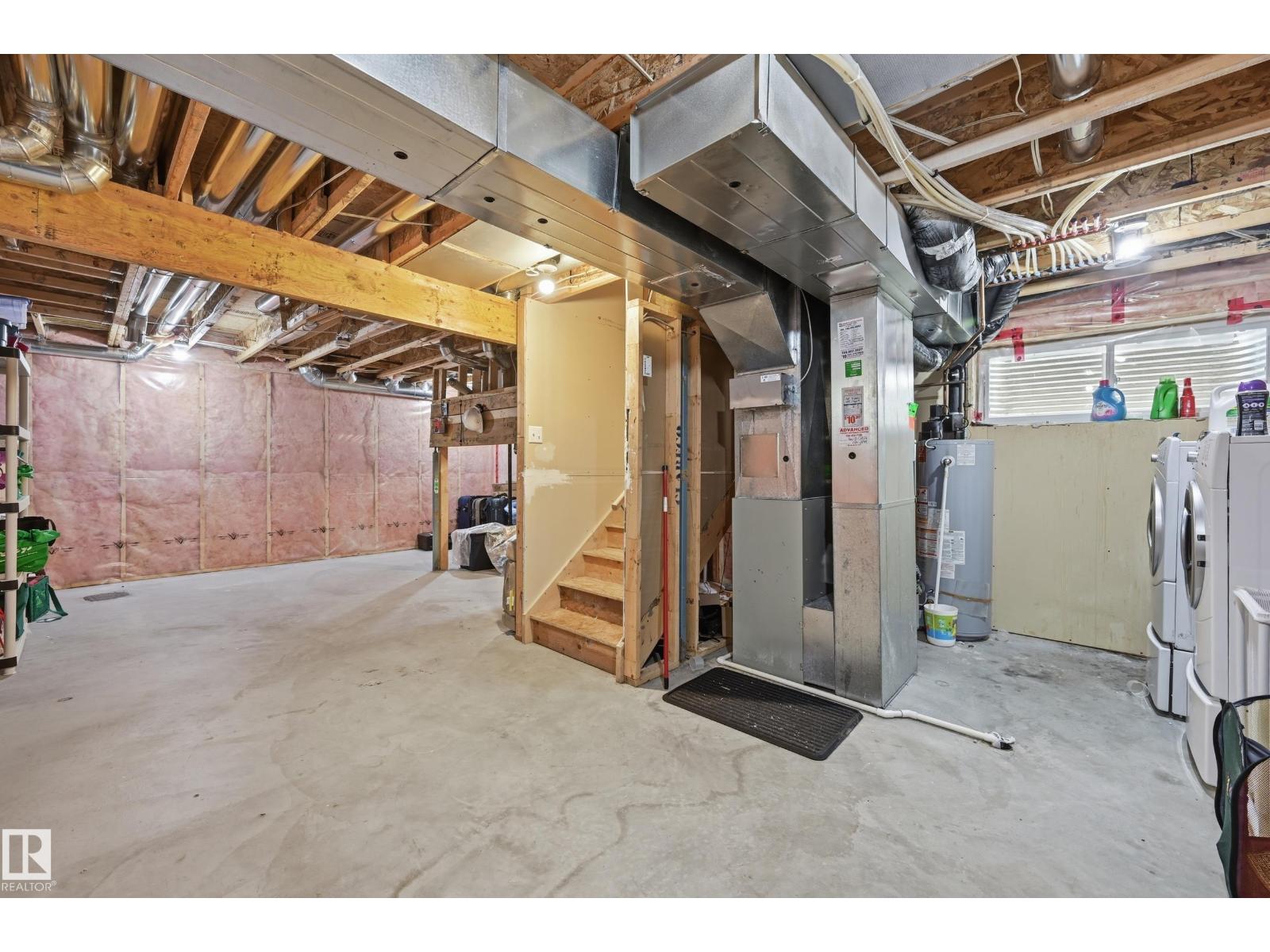 1516 76 ST SW - 19