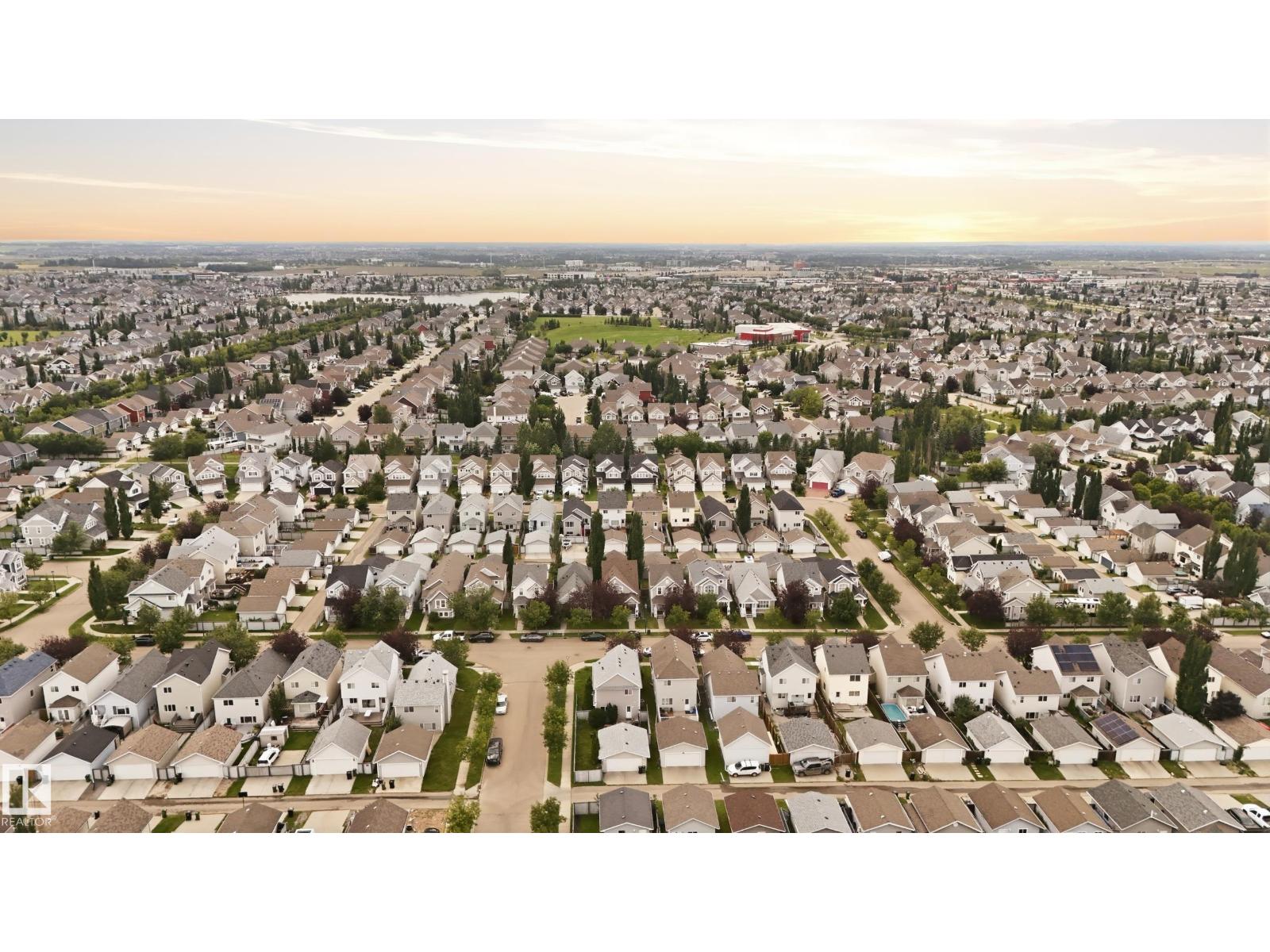 1516 76 ST SW - 32