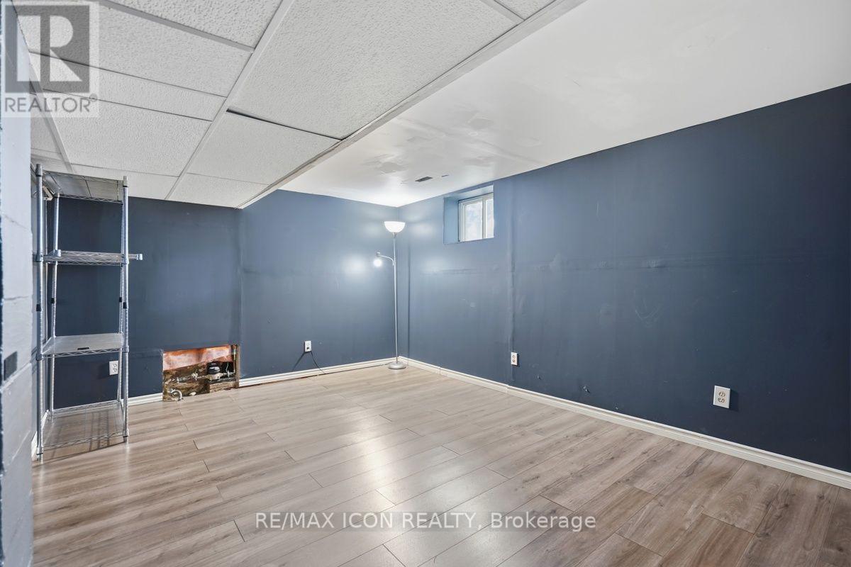 31 MOUNT PLEASANT AVENUE - Image 32
