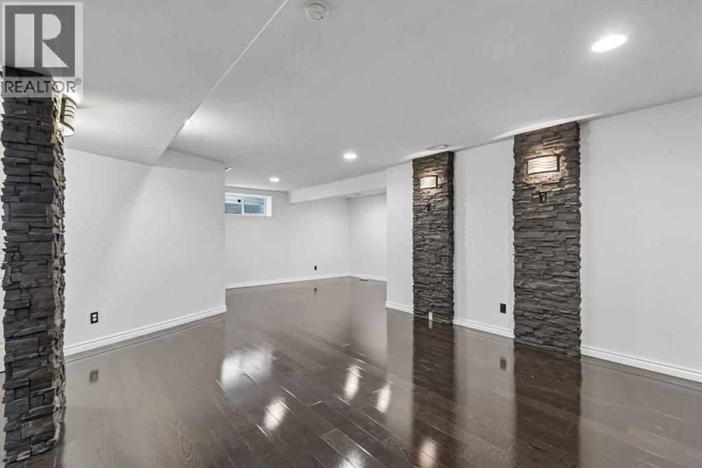 420 Royal Oak Circle NW - 36