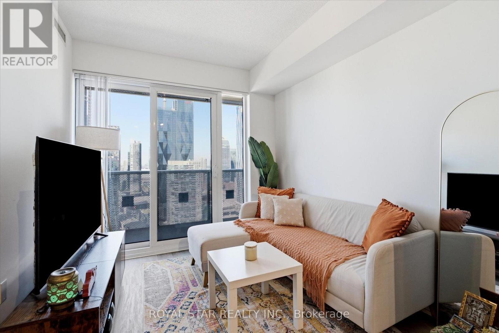 #4015 55 COOPER STREET - 11