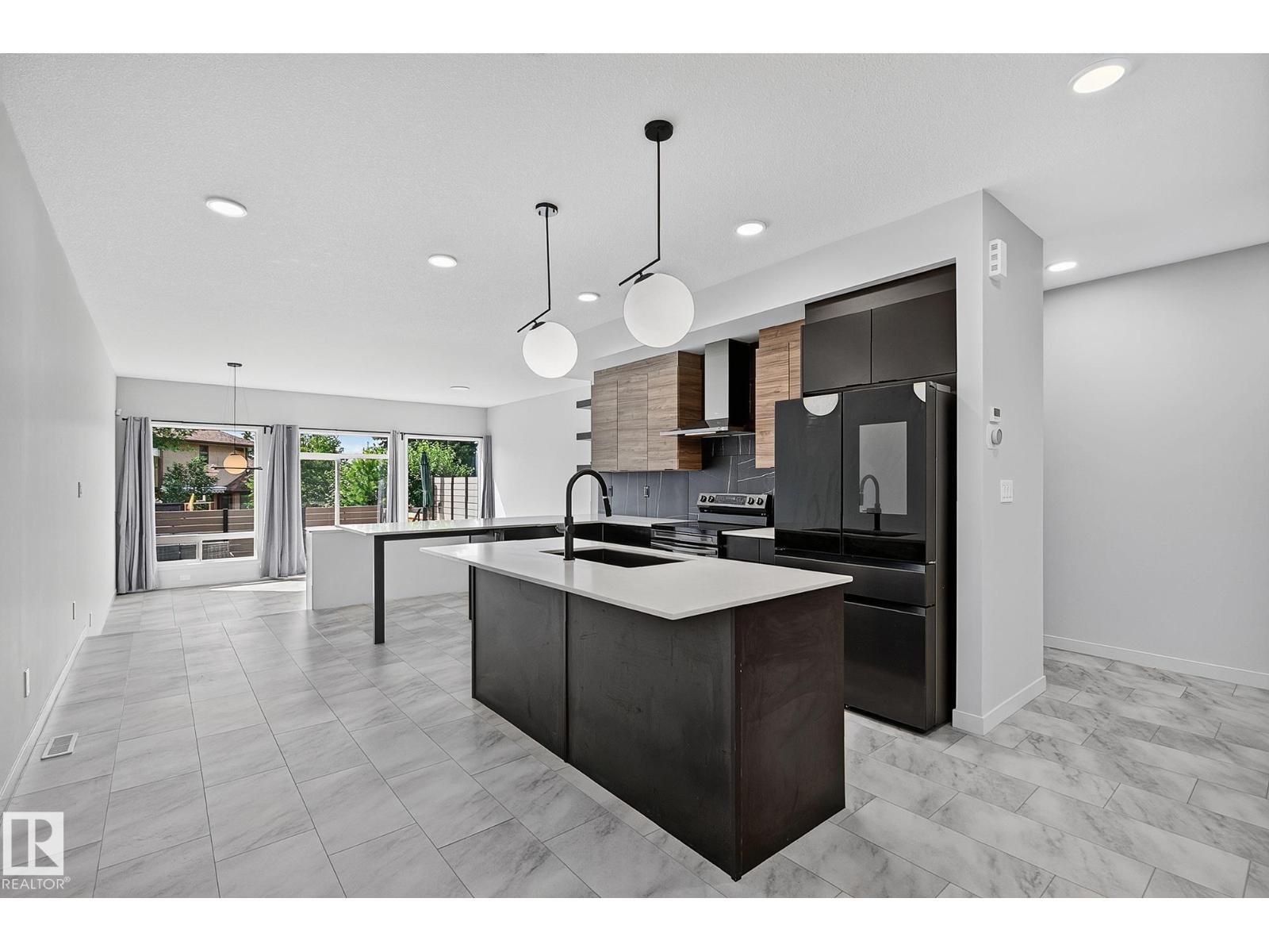 55 ELSINORE PL NW - 13