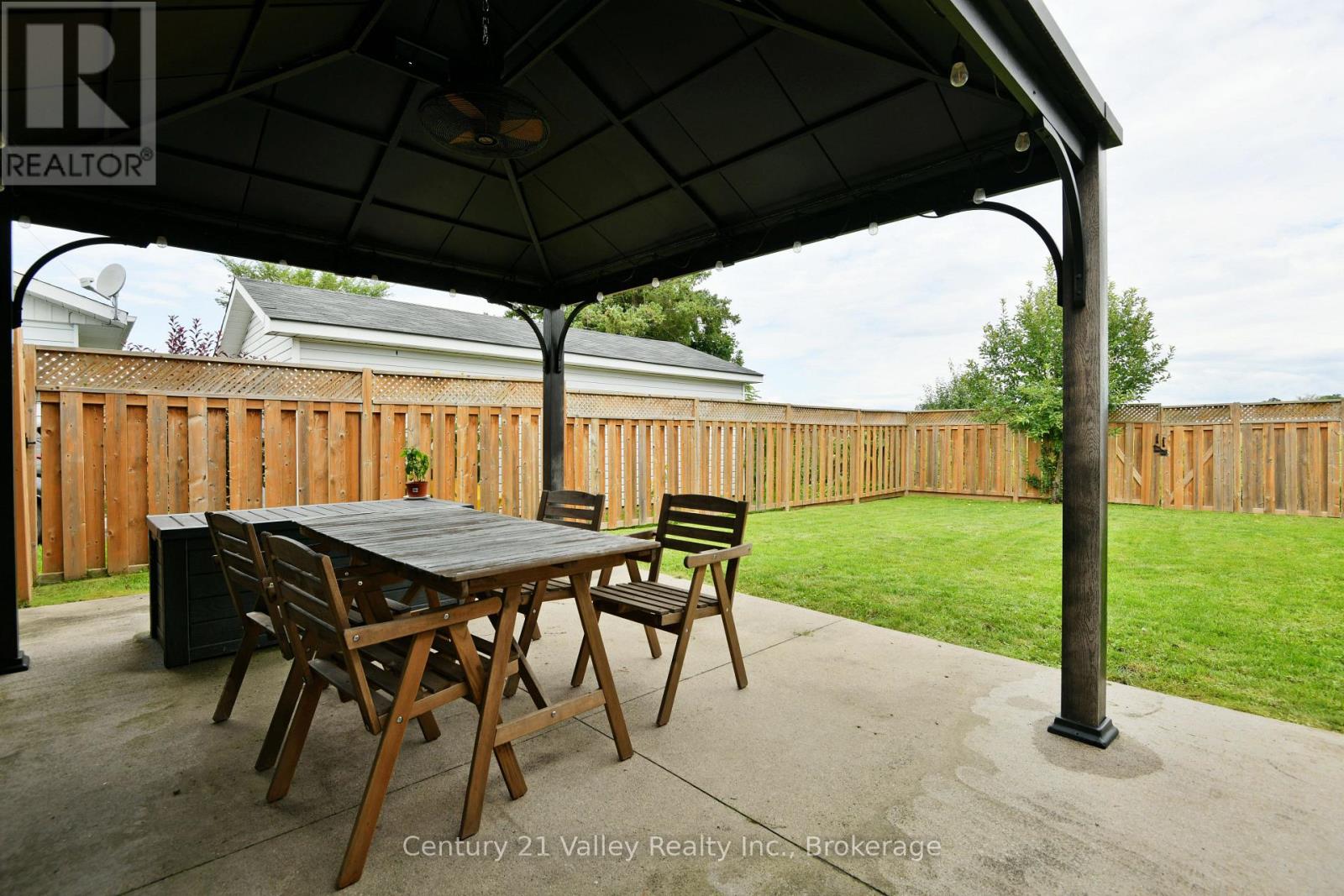 785 EIGHTH STREET - Image 36
