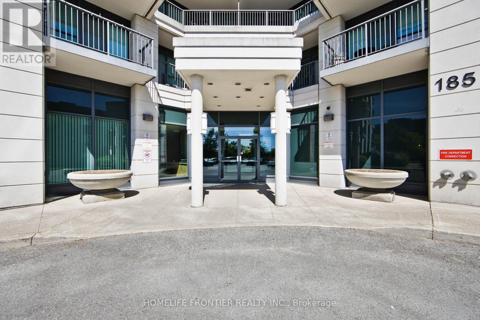 #1117 185 ONEIDA CRESCENT - 2