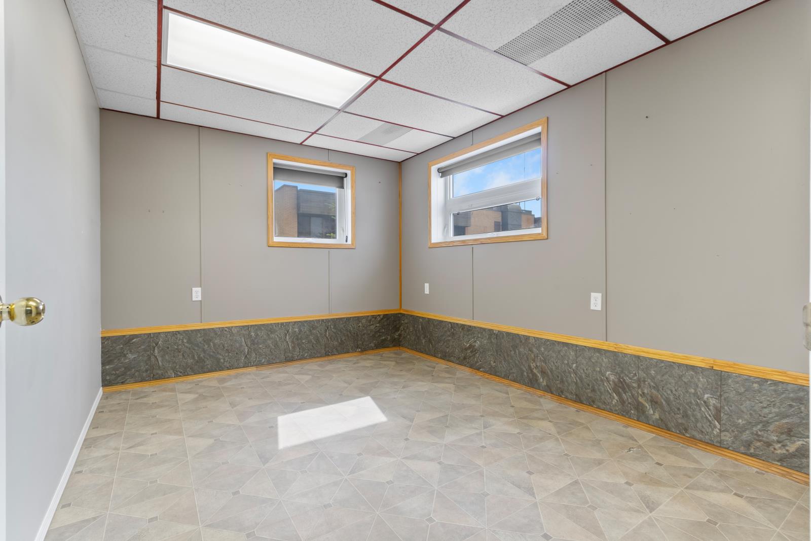 5512 Industrial Road - Photo 12