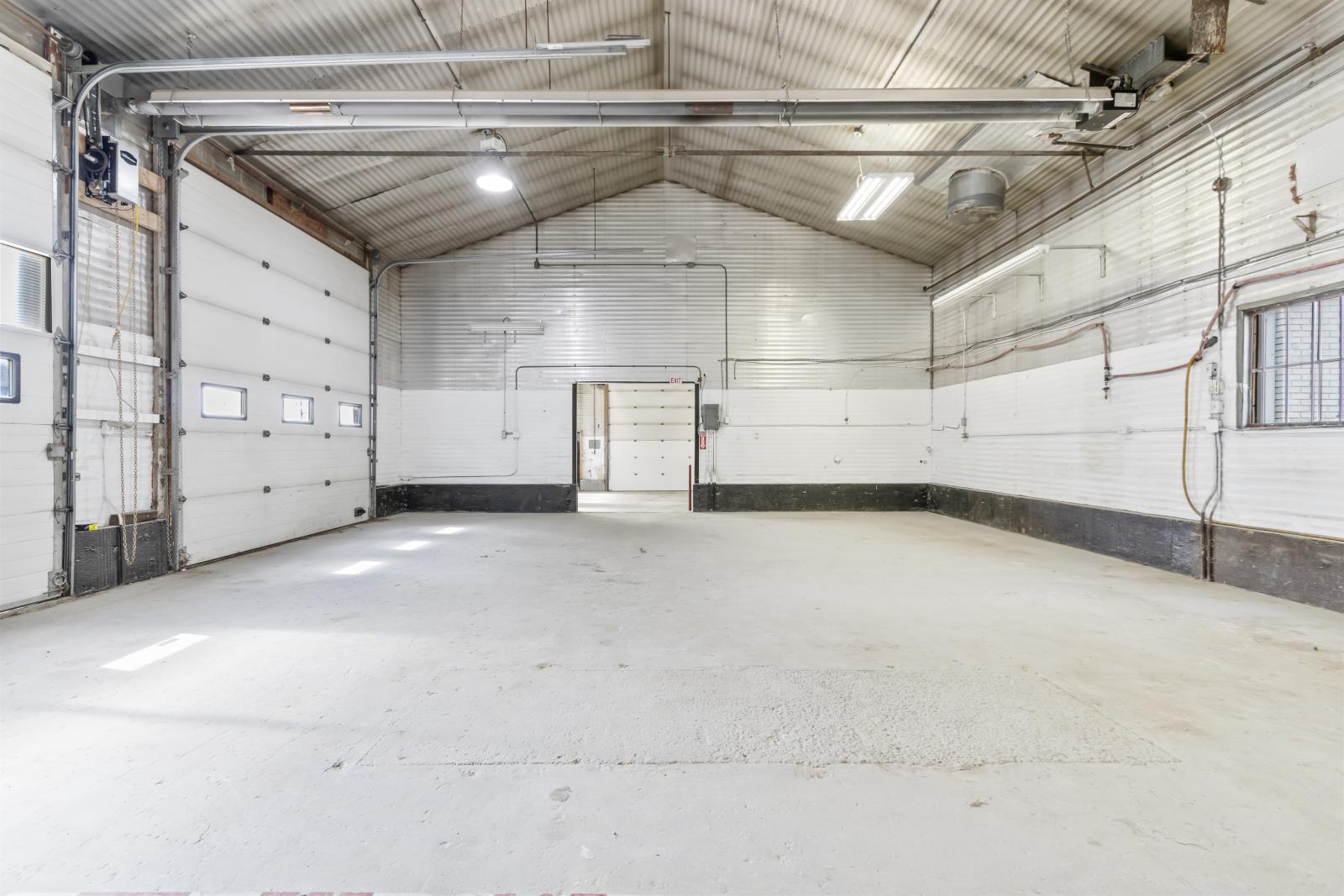 5512 Industrial Road - Photo 27