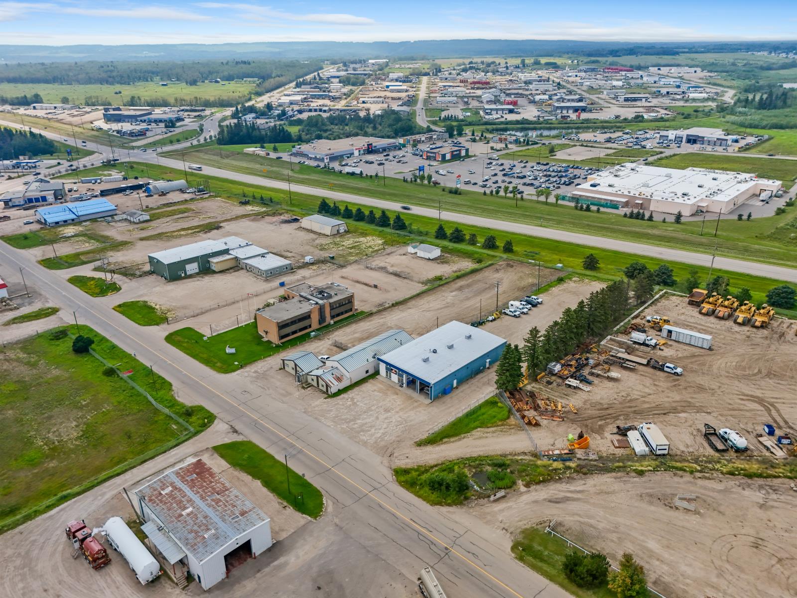5512 Industrial Road - Photo 33