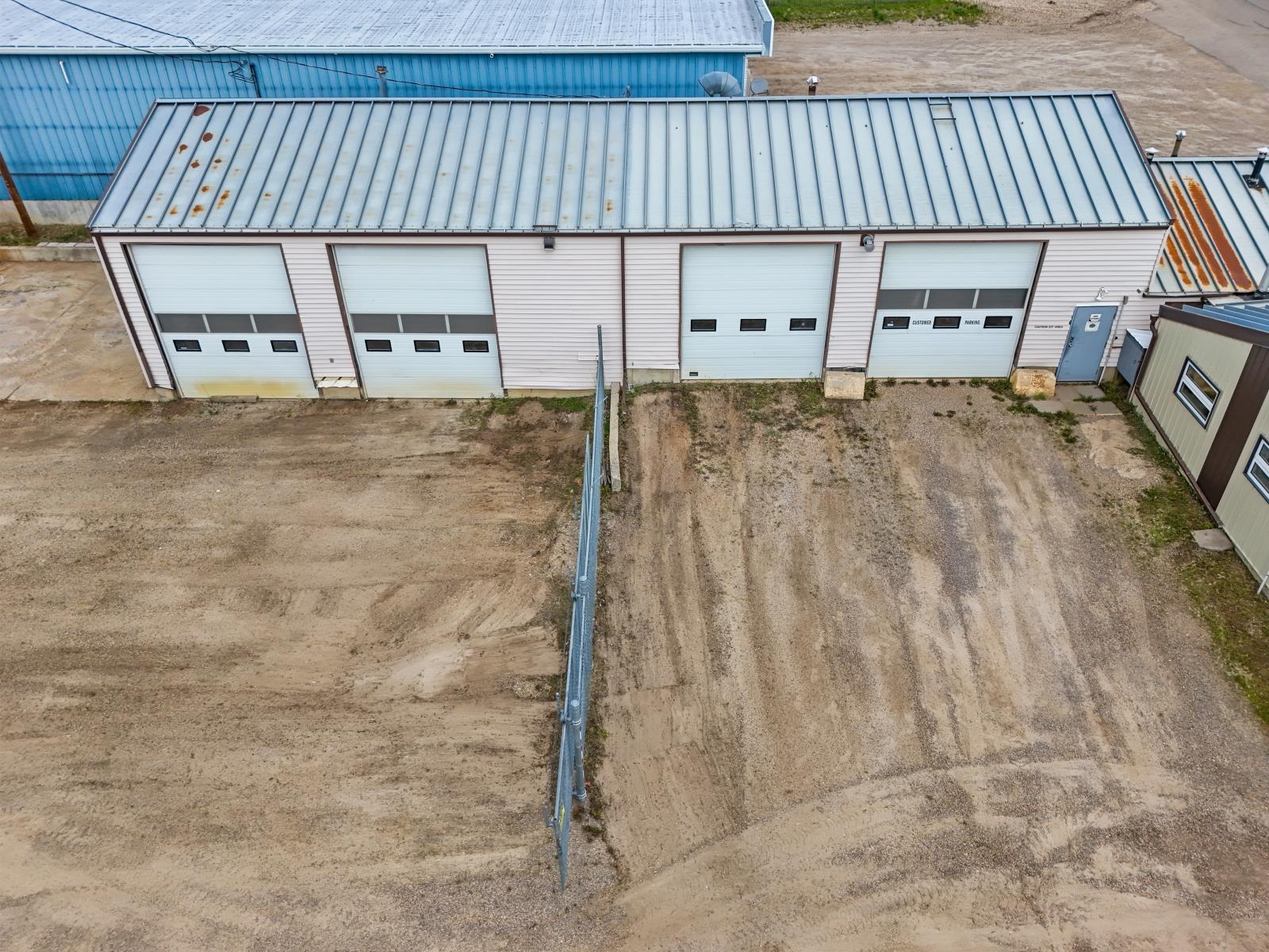 5512 Industrial Road - Photo 8