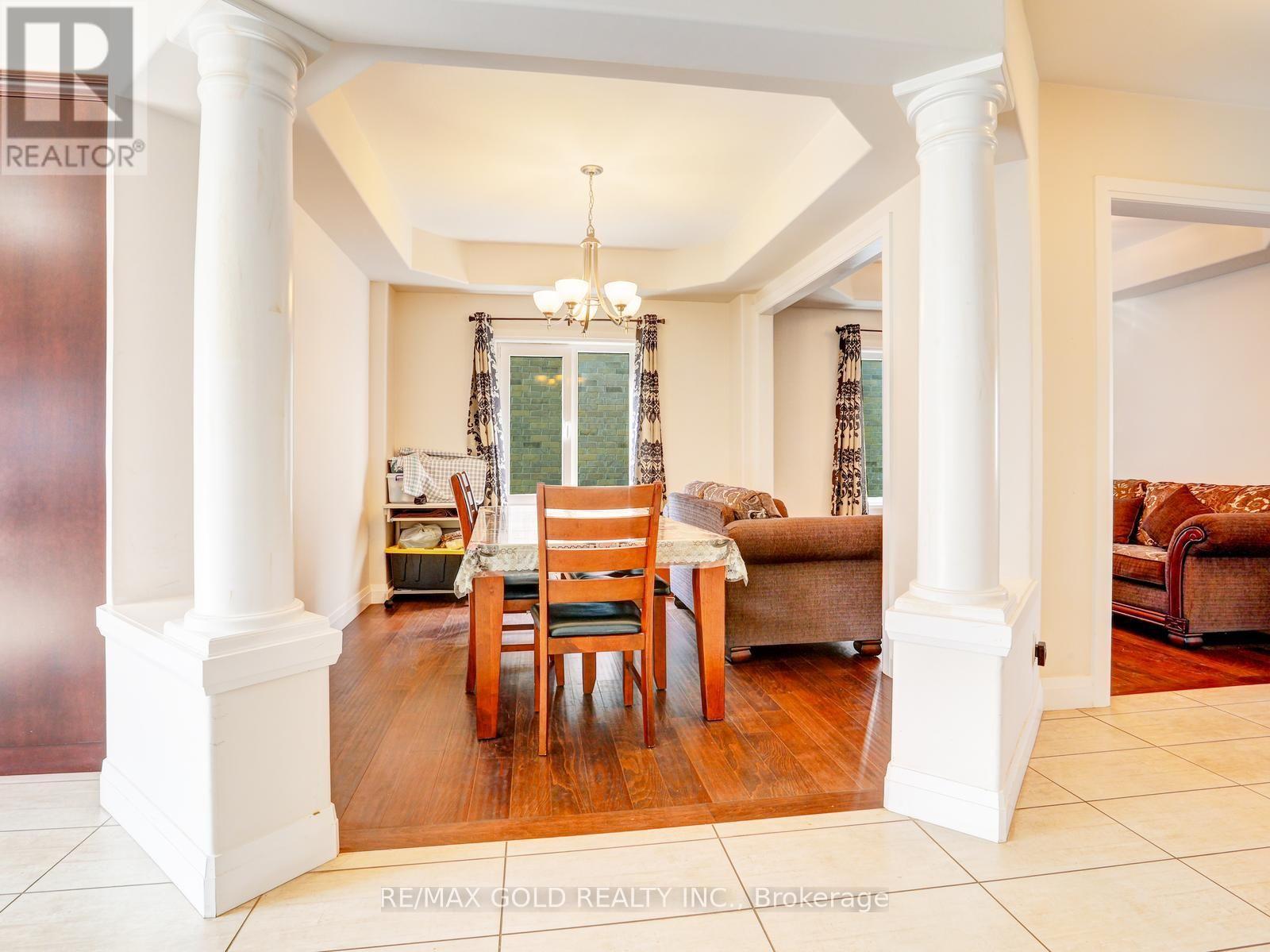 812 HALIFAX ROAD - 10