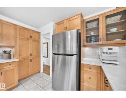 16406 87a Av Nw, Edmonton, AB T5R4H9 Photo 12