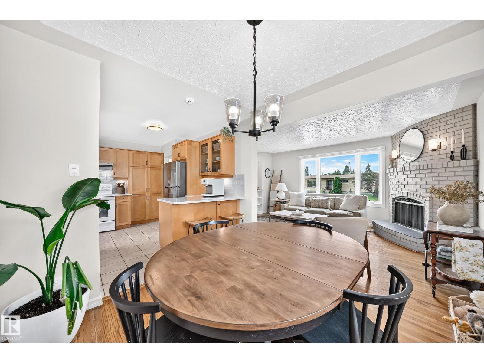 16406 87a AV NW - Image 15