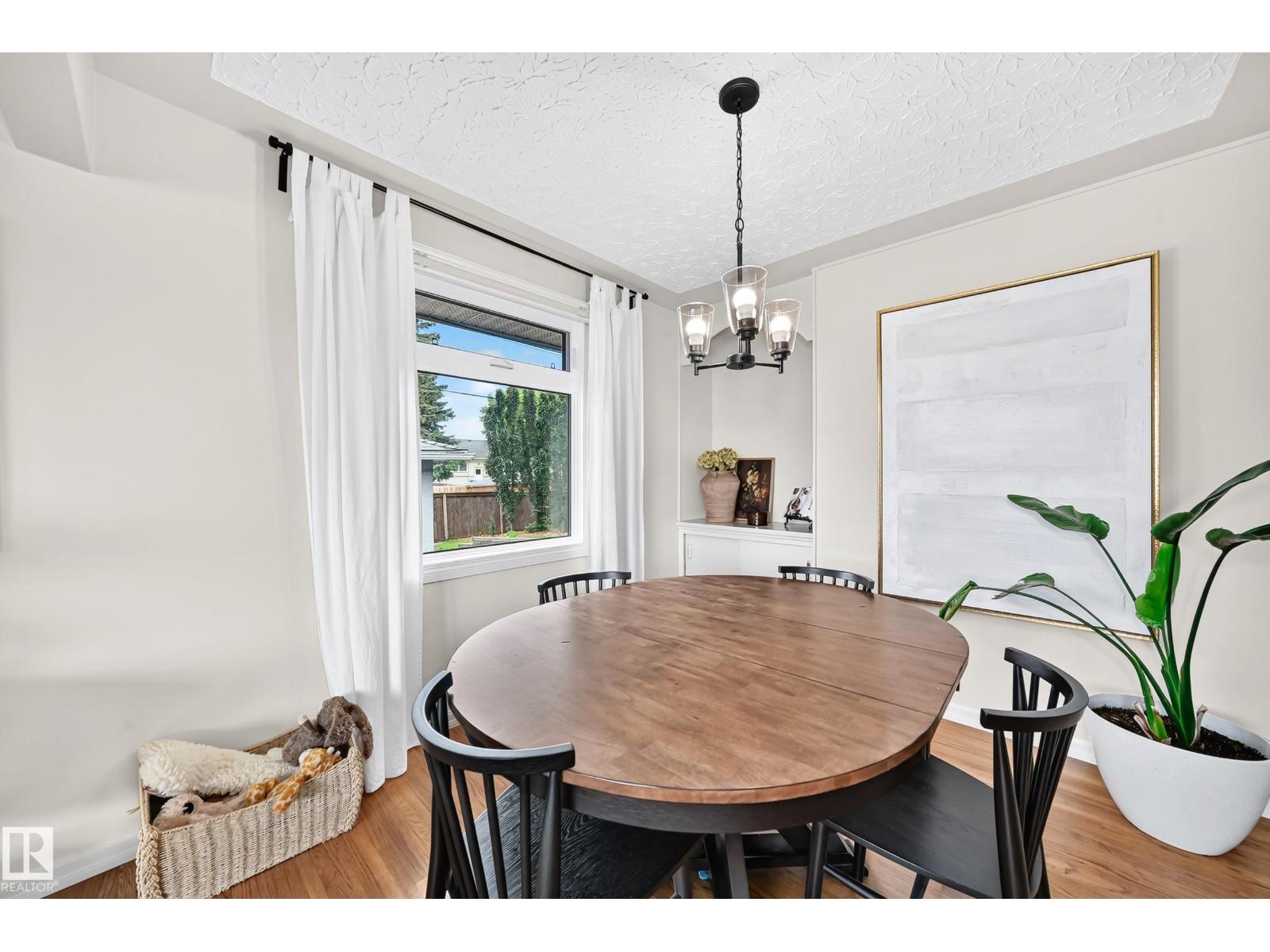 16406 87a AV NW - Image 14