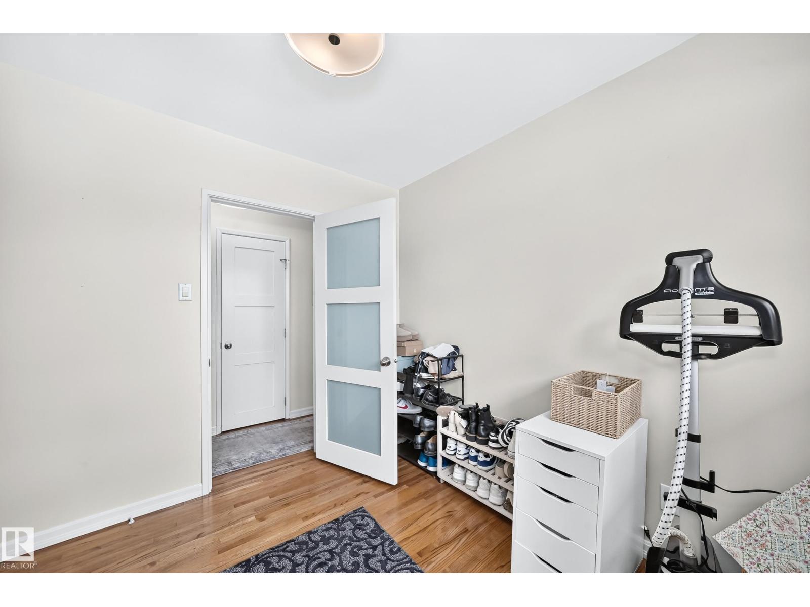 16406 87a AV NW - 30
