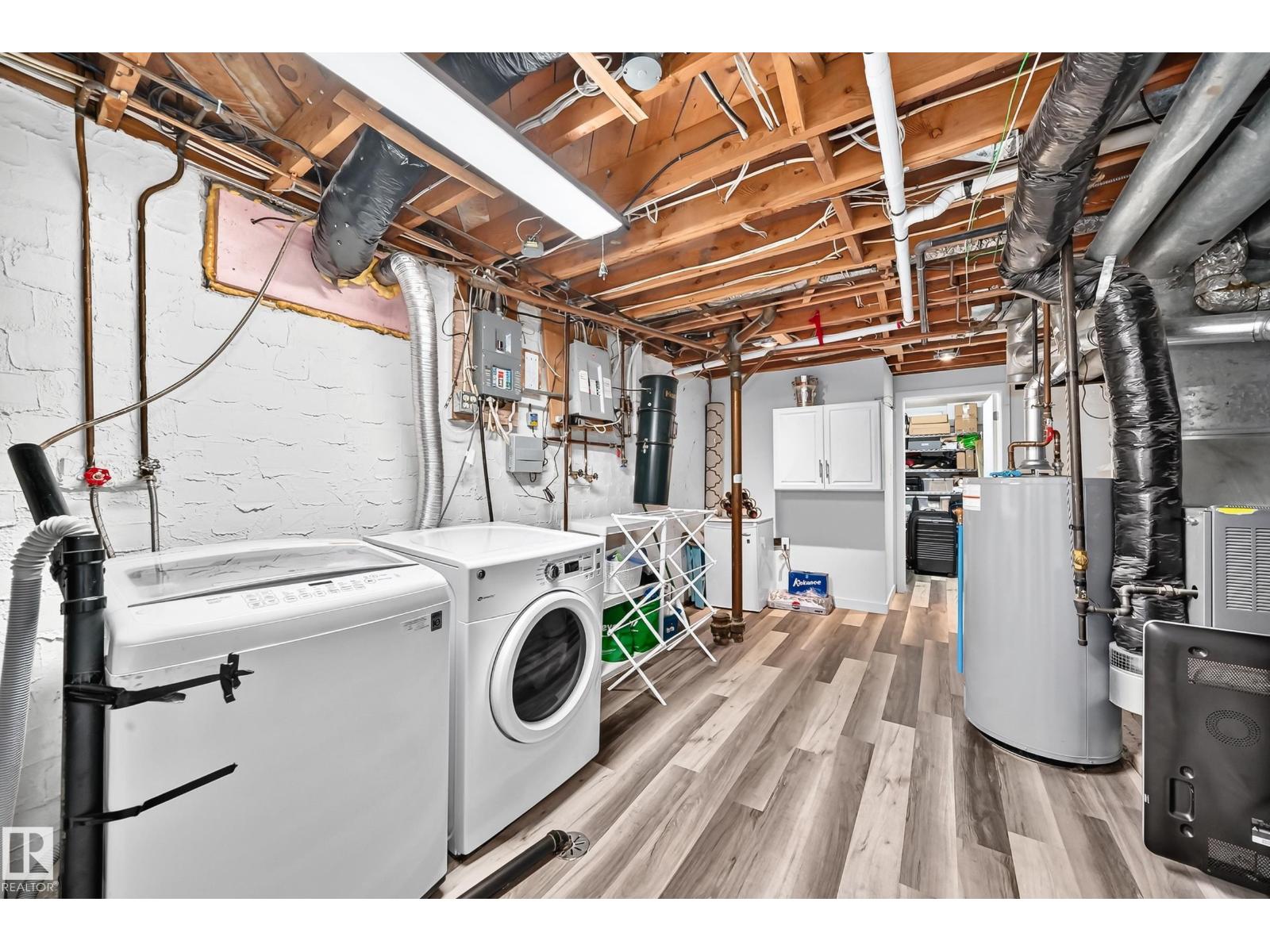 16406 87a AV NW - Image 45