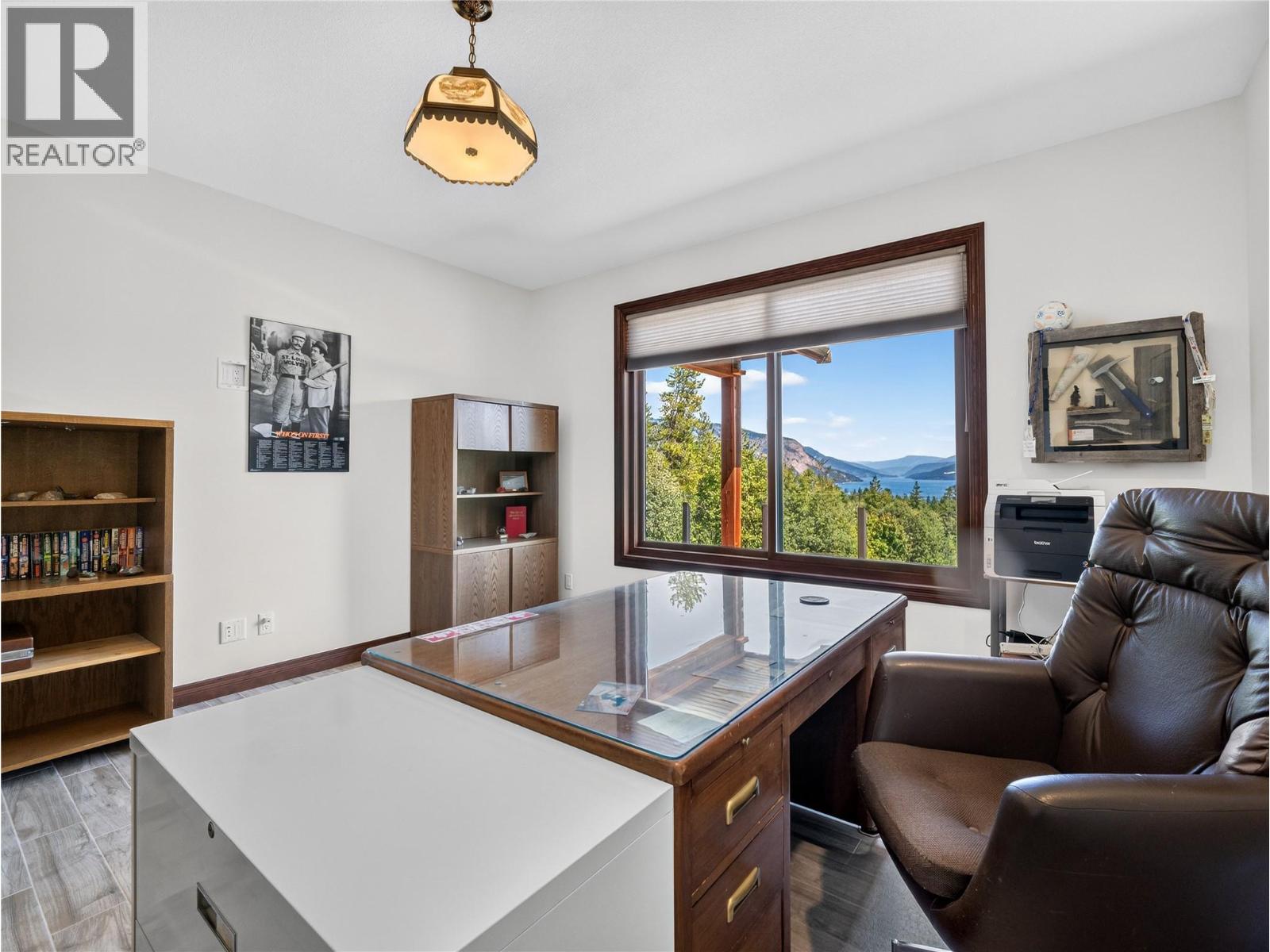 4780 56 Street NW - Image 37