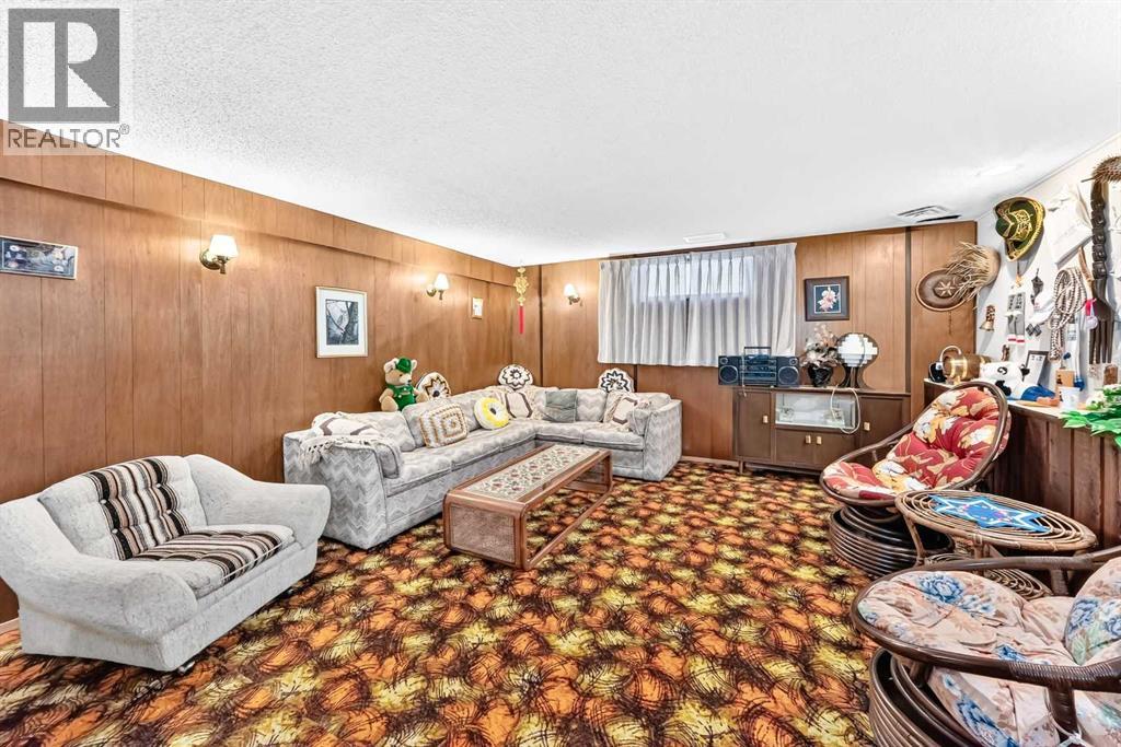 1 Cochrane Crescent - Image 27
