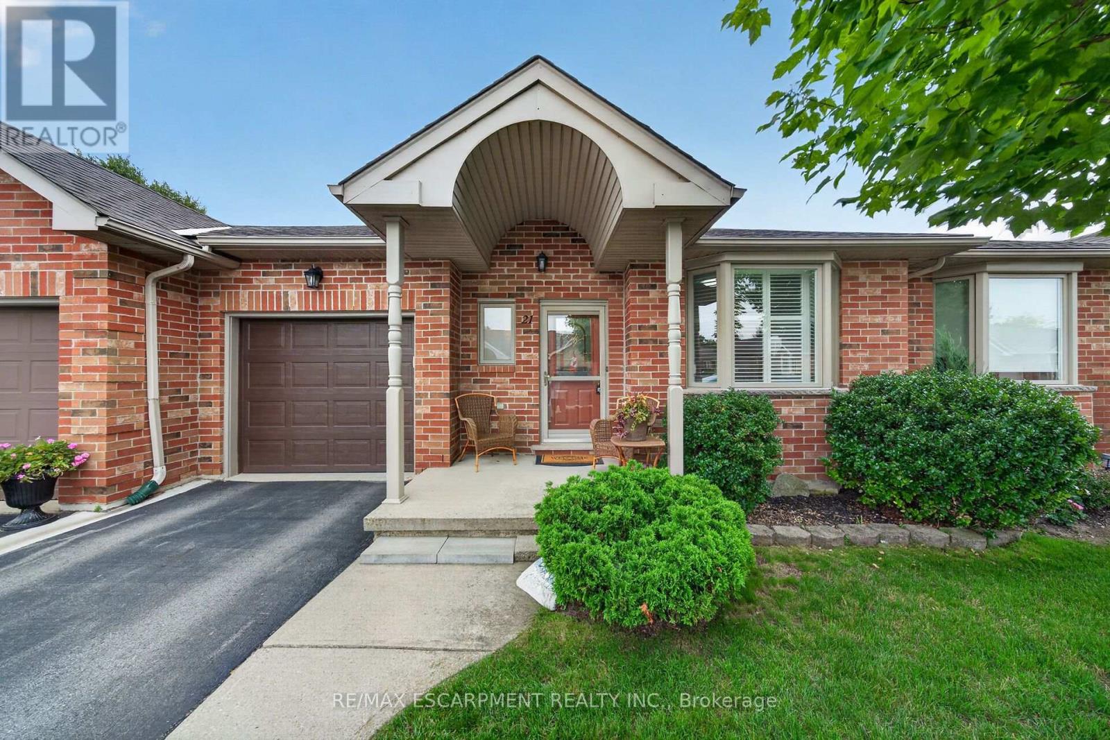Photo of 21 TWENTYPLACE Boulevard