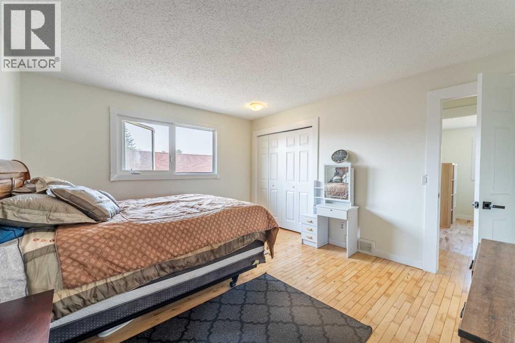 44 Templehill Drive NE - 11