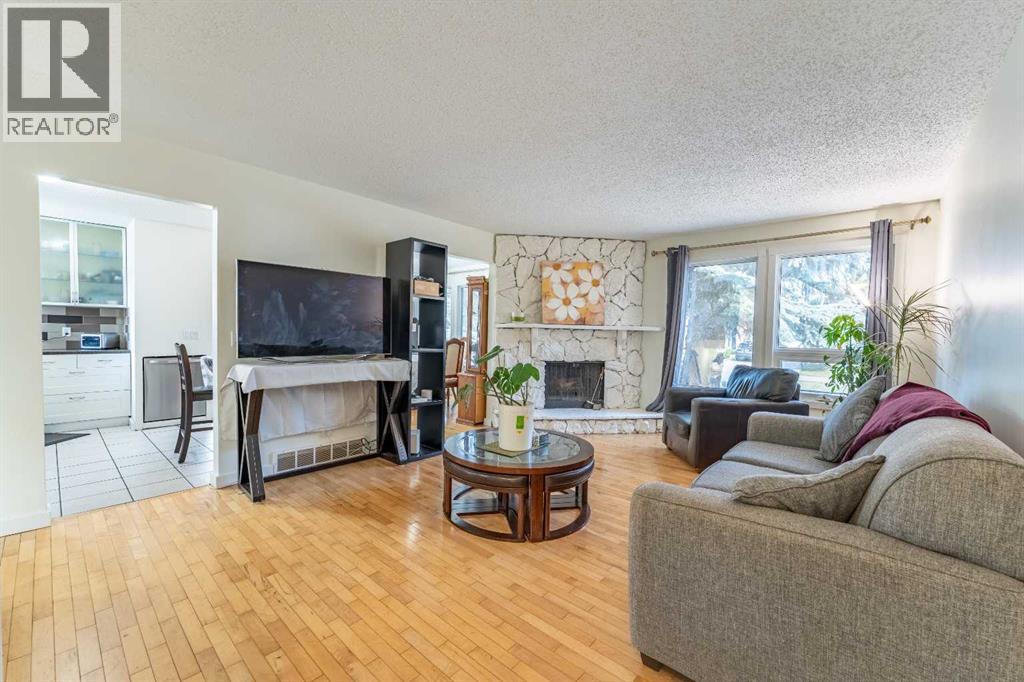 44 Templehill Drive NE - 3