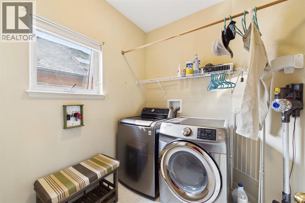 15 Royal Crest Terrace NW - Image 23