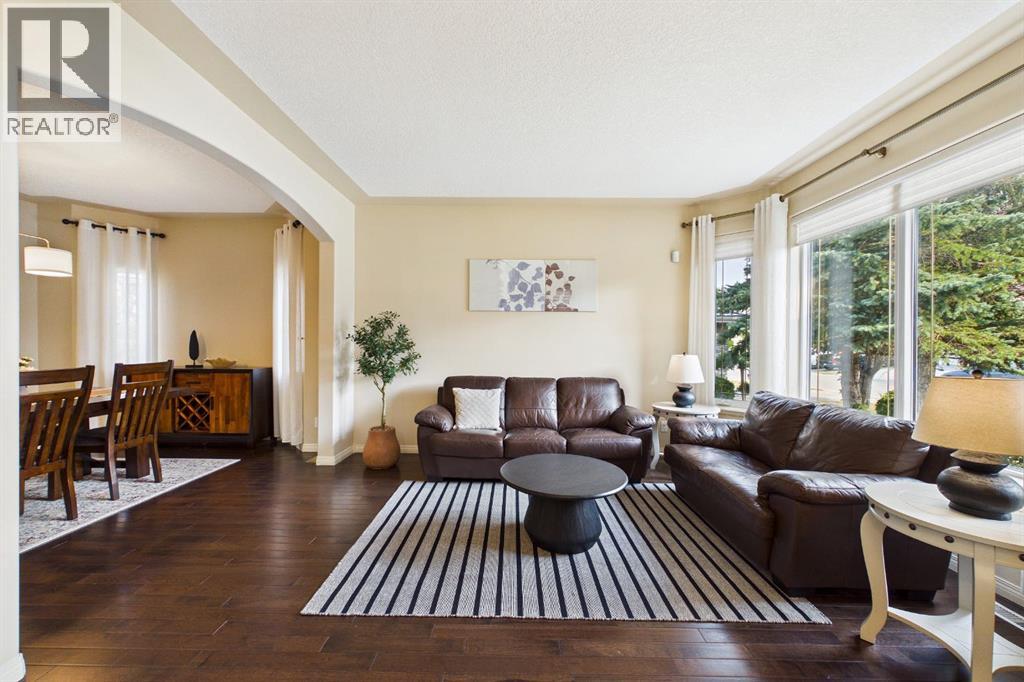 15 Royal Crest Terrace NW - Image 6