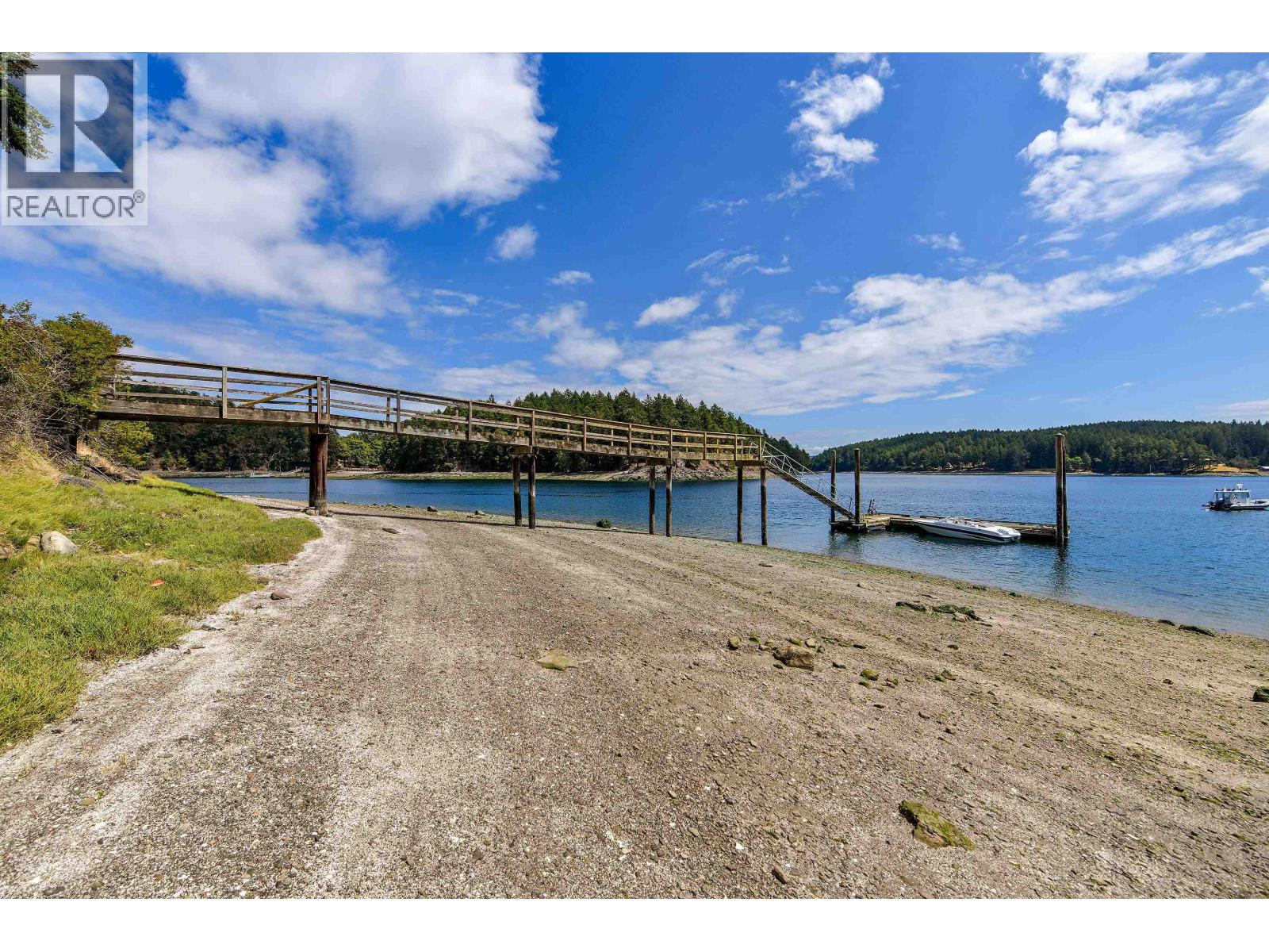 774&776 STEWARD DRIVE, Mayne Island