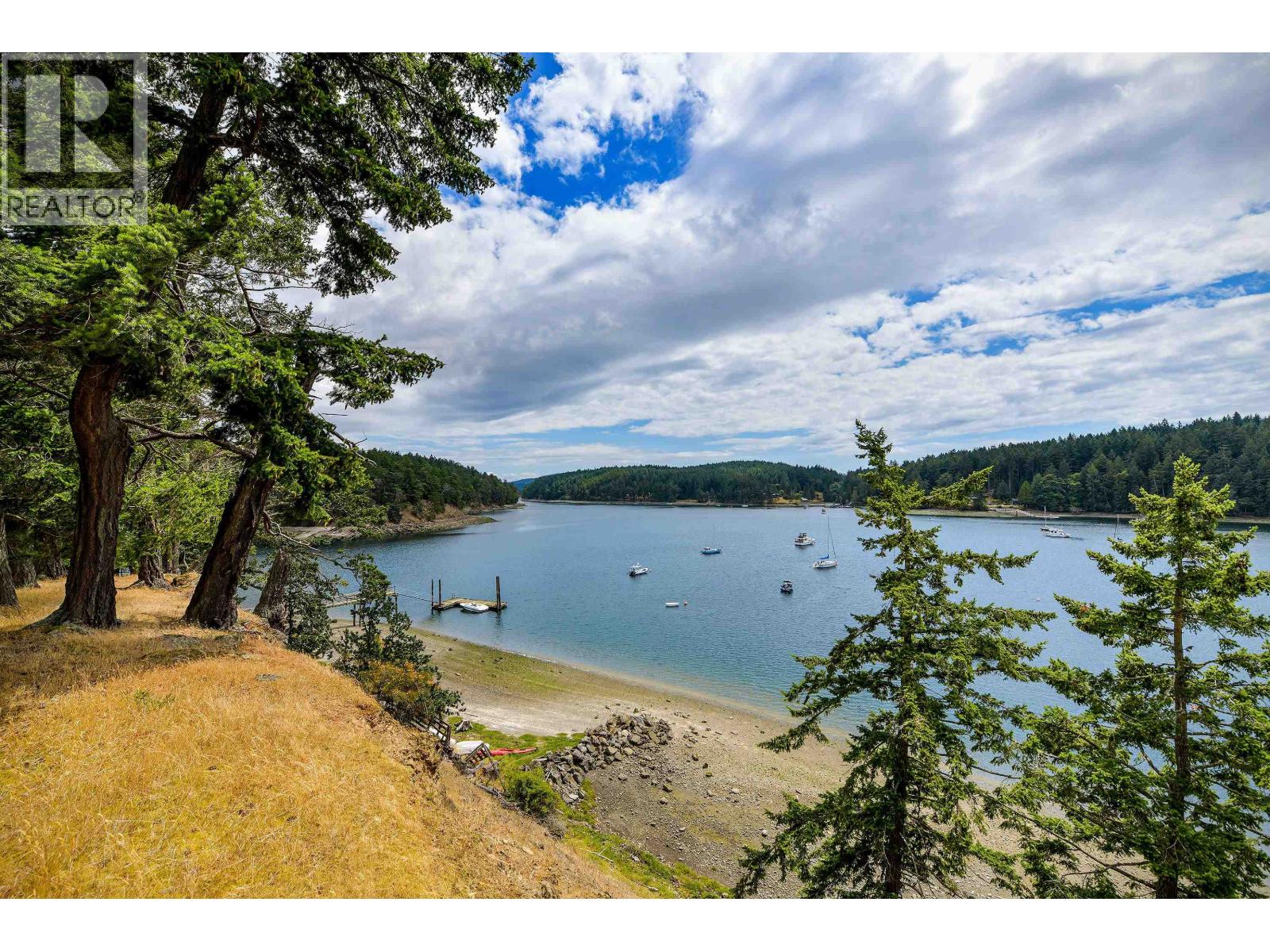 774&776 STEWARD DRIVE, Mayne Island
