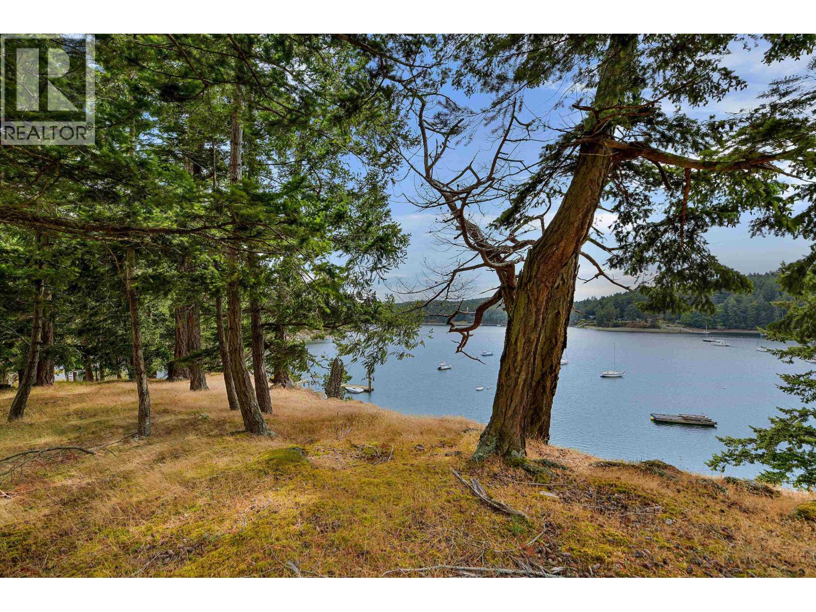 774&776 STEWARD DRIVE, Mayne Island