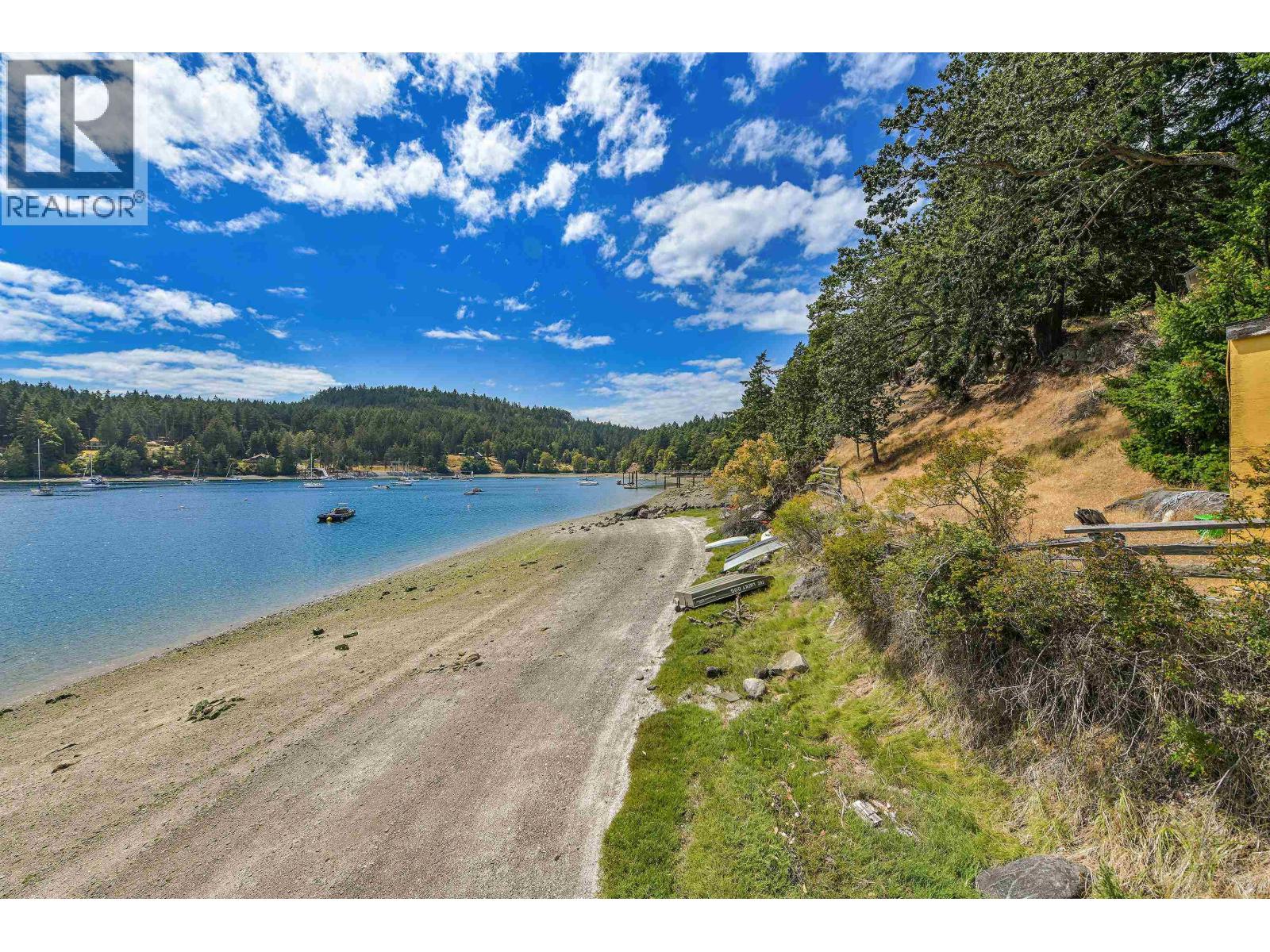 774&776 STEWARD DRIVE, Mayne Island