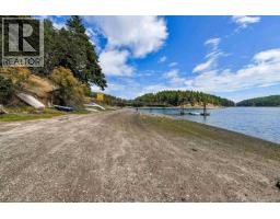 774&776 Steward Drive, Mayne Island, BC V0N2J2 Photo 11