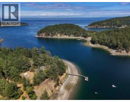 774&776 Steward Drive, Mayne Island, BC V0N2J2 Photo 7