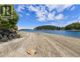 774&776 Steward Drive, Mayne Island, BC V0N2J2 Photo 9