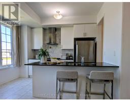 257 Harding Park Street, Newmarket, ON L3Y0E1 Photo 11