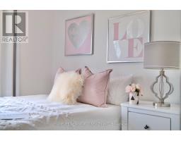 257 Harding Park Street, Newmarket, ON L3Y0E1 Photo 22