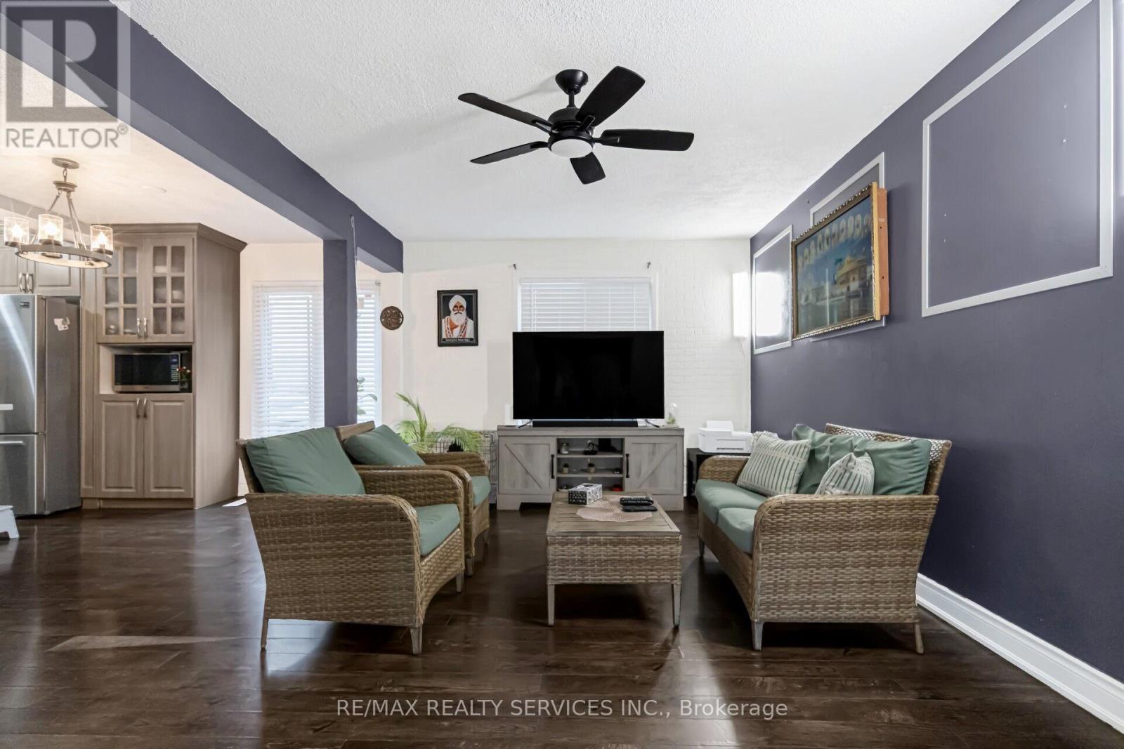 3 GRAND VALLEY DRIVE - 14