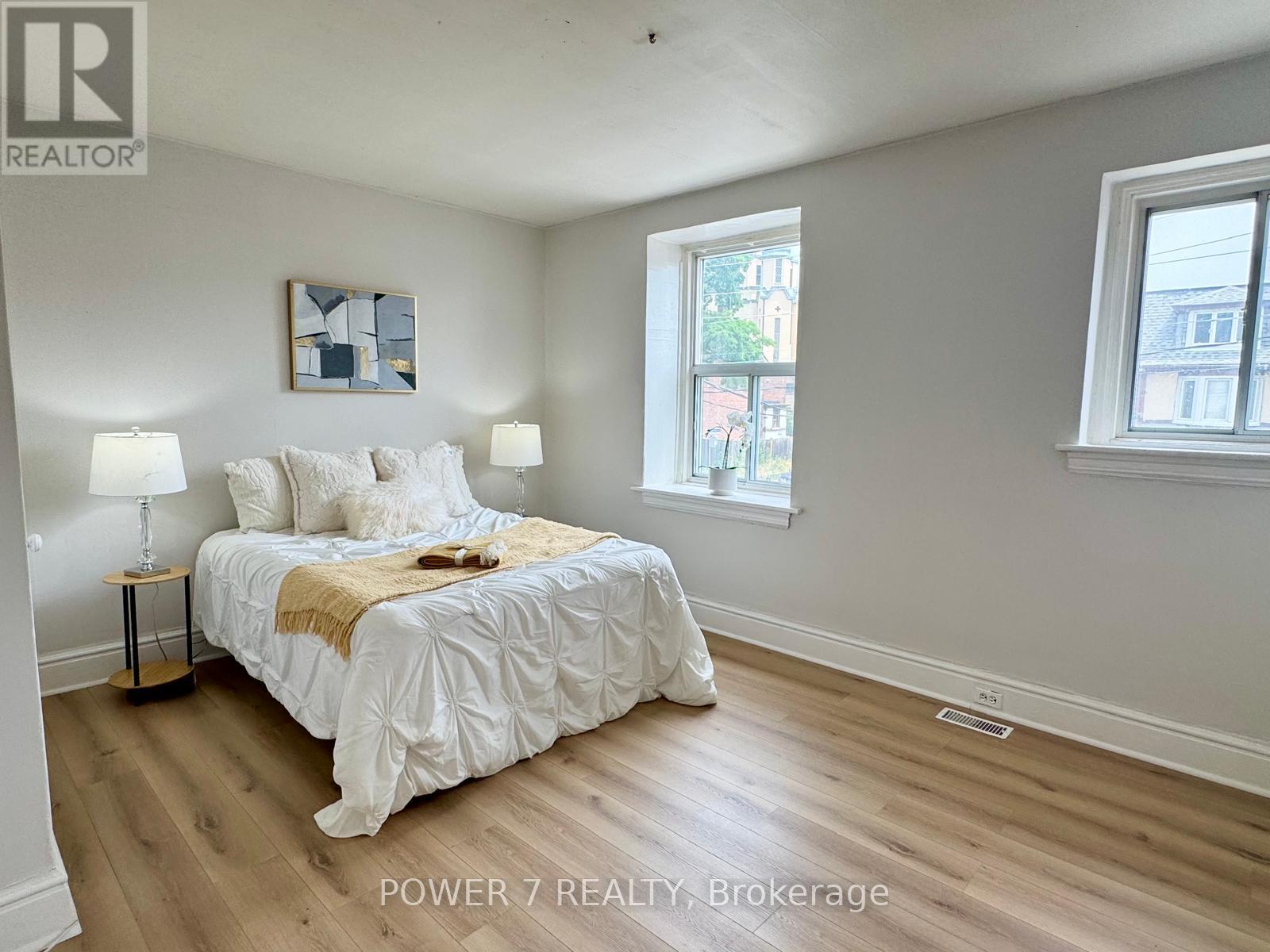810 OSSINGTON AVENUE - Image 14
