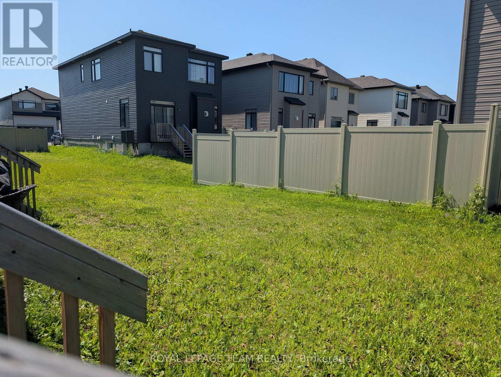 3 Bed, 3 Bath House for Rent in Ottawa – 258 MONTICELLO AVENUE, Ottawa – MLS# X13654340 - Image 36