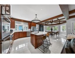 4pc Ensuite bath - 6805 Concession Rd 2, Puslinch, ON N3C2V4 Photo 11