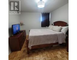802 - 10 Tobermory Drive, Toronto, ON M3N2Y5 Photo 13
