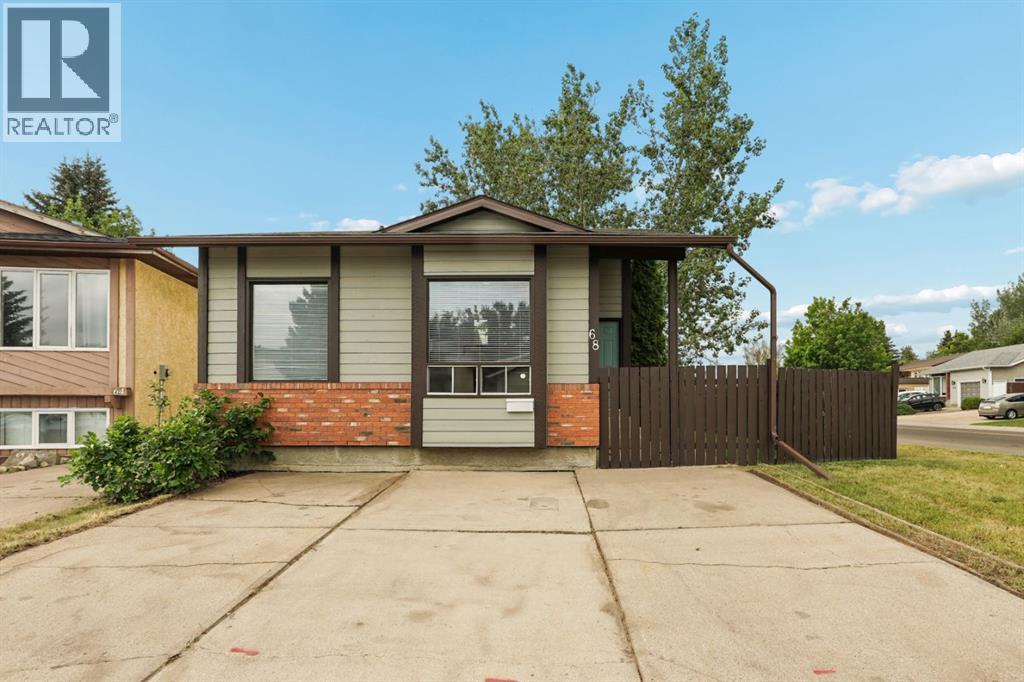 68 Dakota Road W - 1