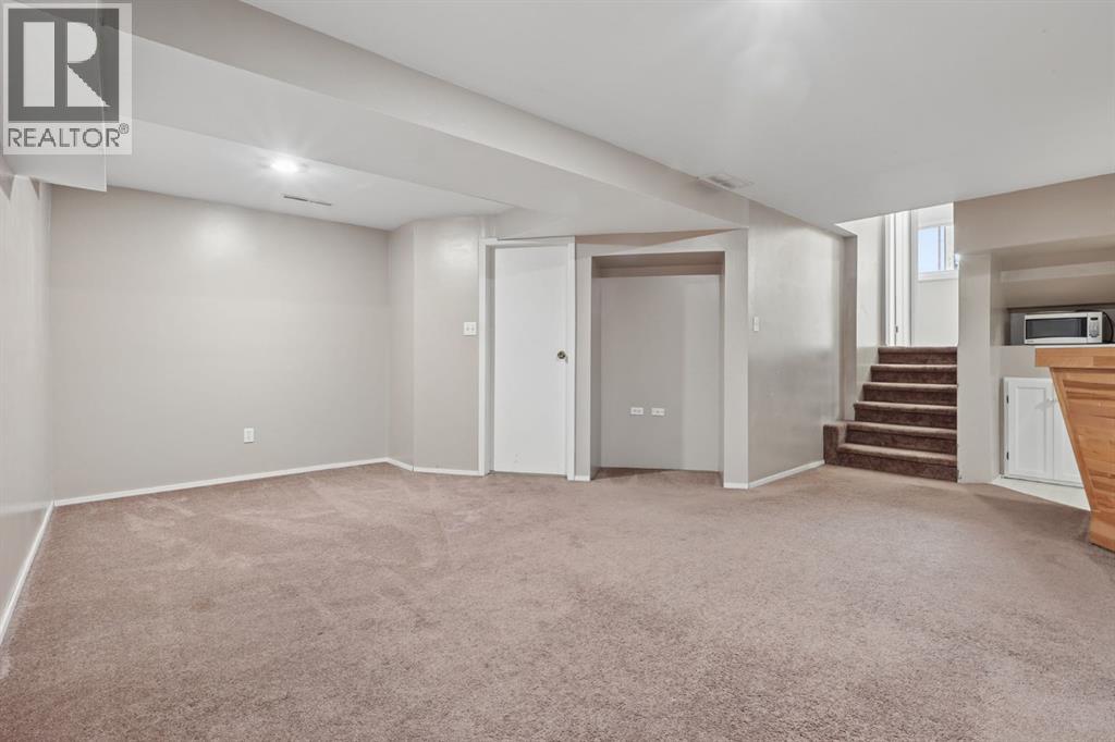 68 Dakota Road W - Image 31