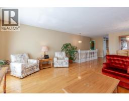 434 Alouette Drive, Coquitlam, BC V3C4Y8 Photo 8