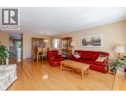 434 Alouette Drive, Coquitlam, BC V3C4Y8 Photo 7