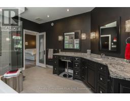 27 Kingfisher Crescent, Tiny, ON L0L2J0 Photo 24
