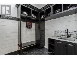 27 Kingfisher Crescent, Tiny, ON L0L2J0 Photo 34